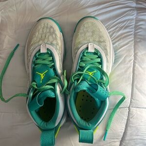 Jordan basketball shoes